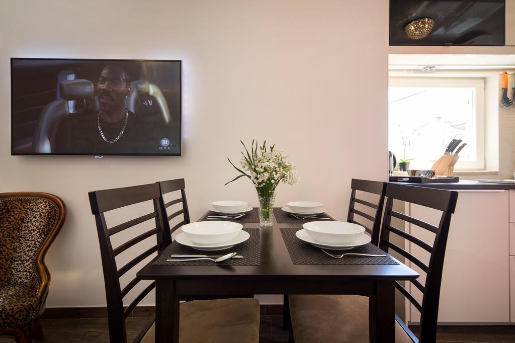 Apartment Shambala Sea View 로비니 외부 사진