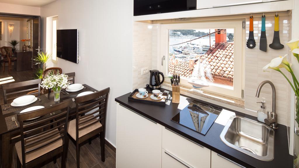 Apartment Shambala Sea View 로비니 외부 사진
