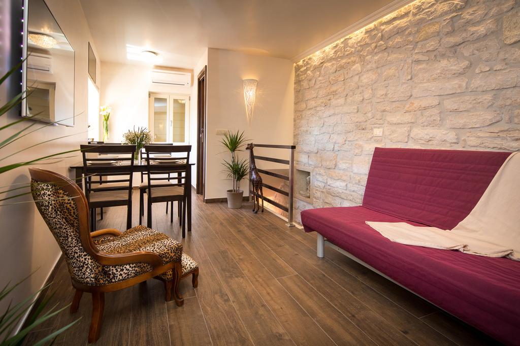 Apartment Shambala Sea View 로비니 외부 사진